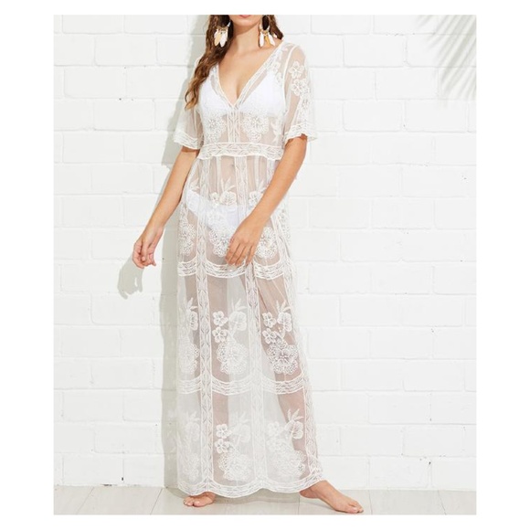 v neck short sleeve lace maxi dress